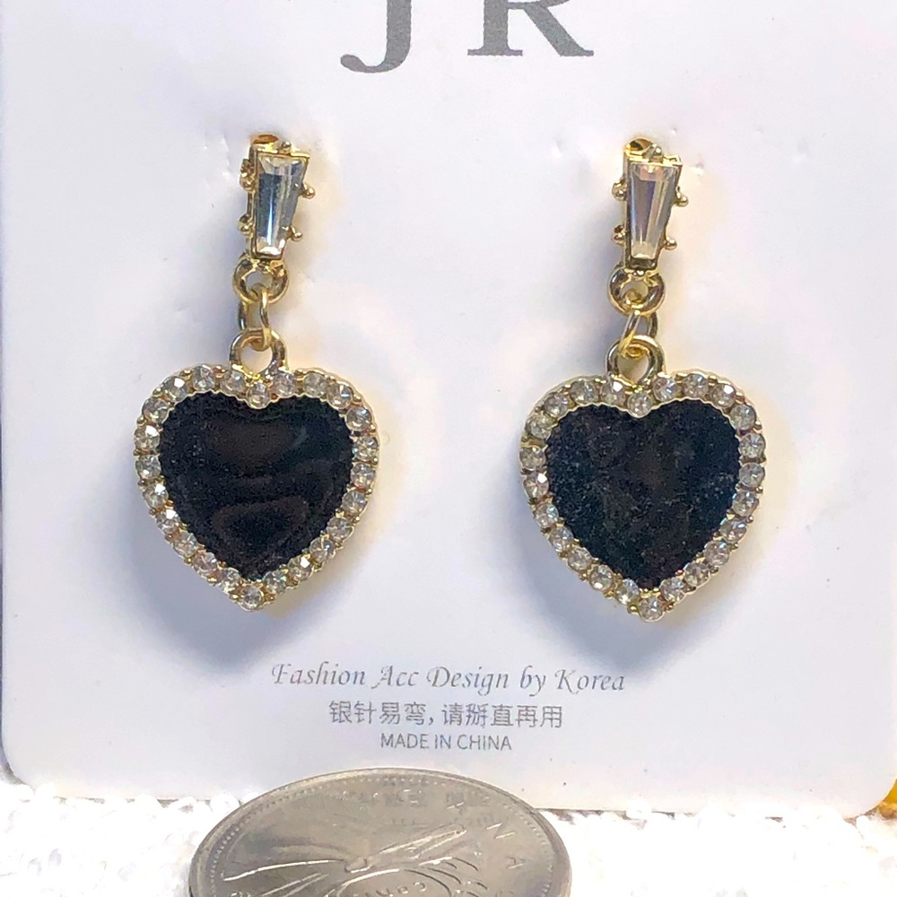 Gold and black stud back rhinestone earrings NWOT-glossy black HEARTS